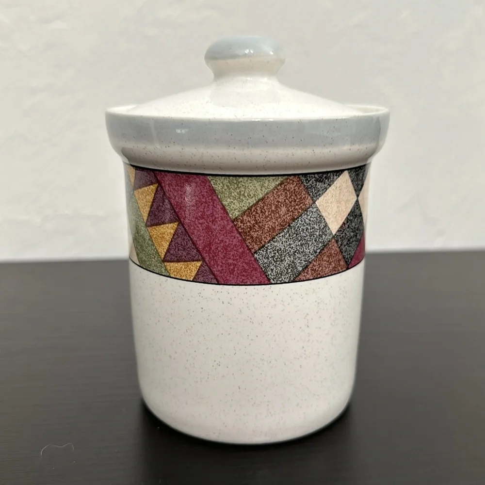 Studio Nova Small Palm Desert 5.25” Canister & Lid